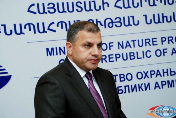  Министр охраны окружающей среды отрицает слухи о переброске воды из озера Севан в 
Урмию 