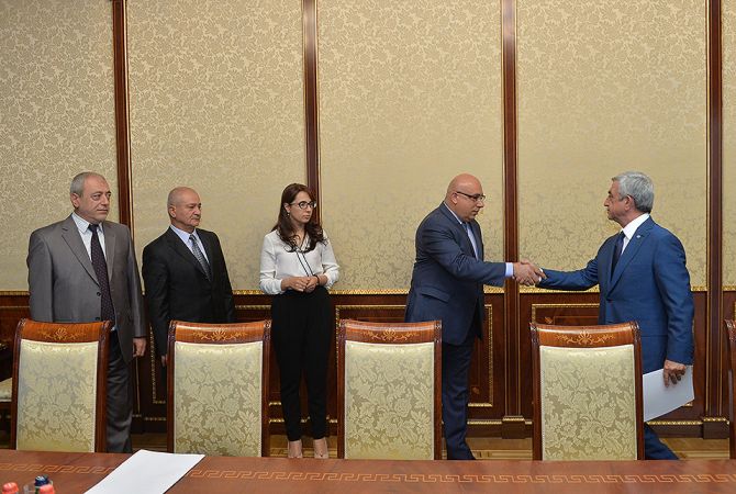 Serzh Sargsyan received representatives of “Free Democrats” party