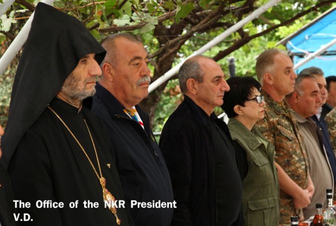 Nagorno-Karabakh President Bako Sahakyan attaches importance to "Yerkrapah" Volunteers 
Union pilgrimages to Artsakh
