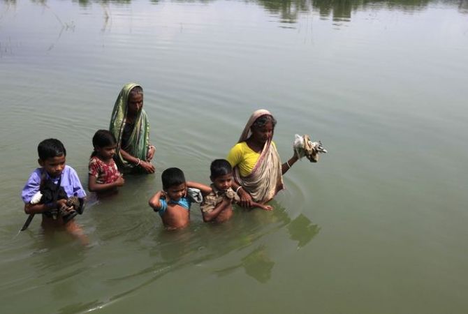 Более 1,3 млн человек пострадали в результате наводнений в Индии
