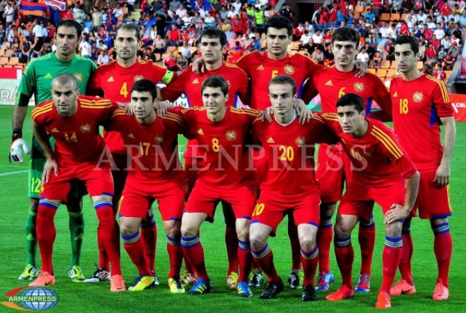 Armenia national football team loses to Serbia