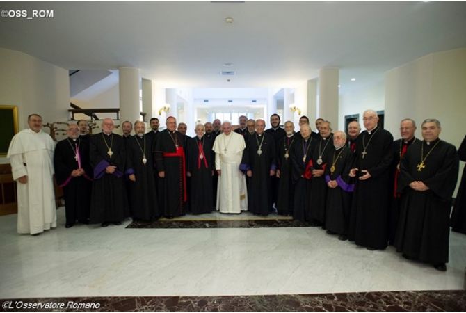 Pope celebrates Santa Marta Mass with Armenian Patriarch