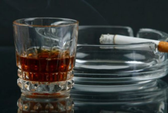  Европейцы оказались мировыми лидерами по потреблению алкоголя и табака 