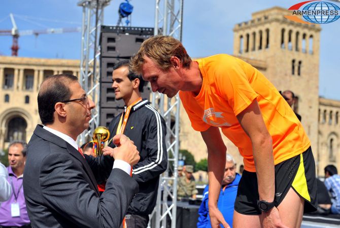 Winners of first Yerevan Half Marathon divide 6 million dram prize fund