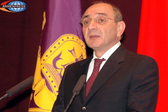 Bako Sahakyan signs decrees on conferring honorary titles