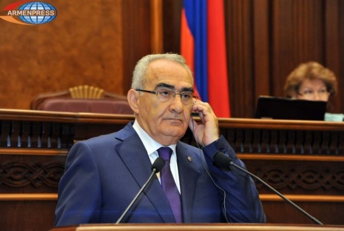 Galust Sahakyan congratulated teachers from podium of National Assembly