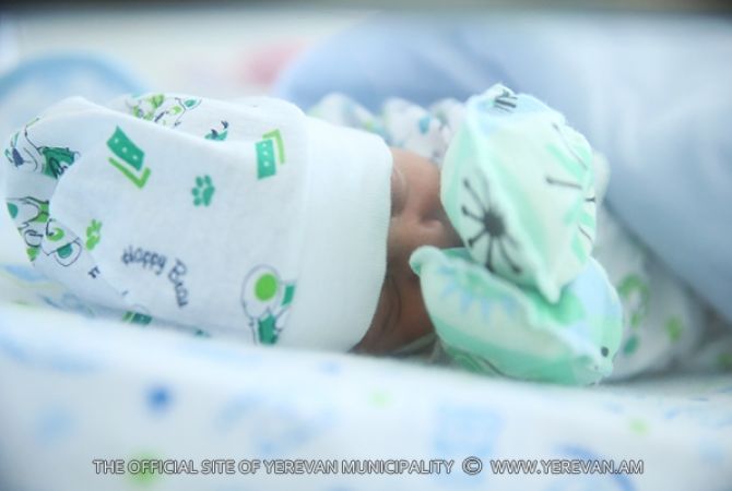 На прошлой неделе в Ереване родились 457 детей