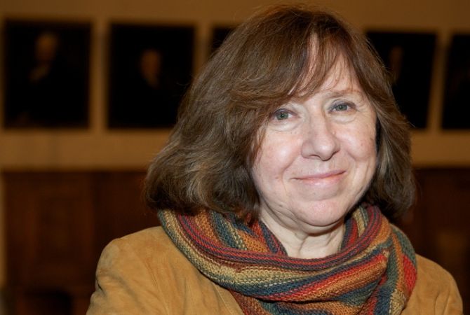 Svetlana Alexievich wins 2015 Nobel prize in literature