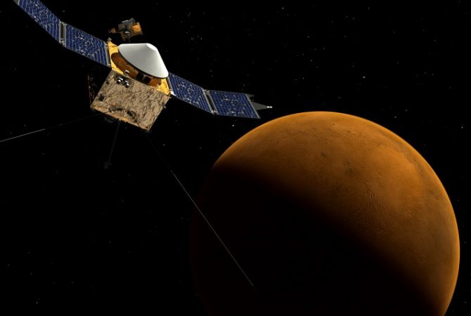 Ученые NASA обнаружили свидетельства того, что на Марсе в прошлом существовали 
озера