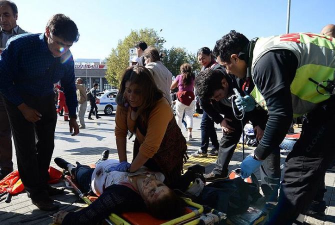 Число жертв  взрывов  в  Анкаре  достигло 30