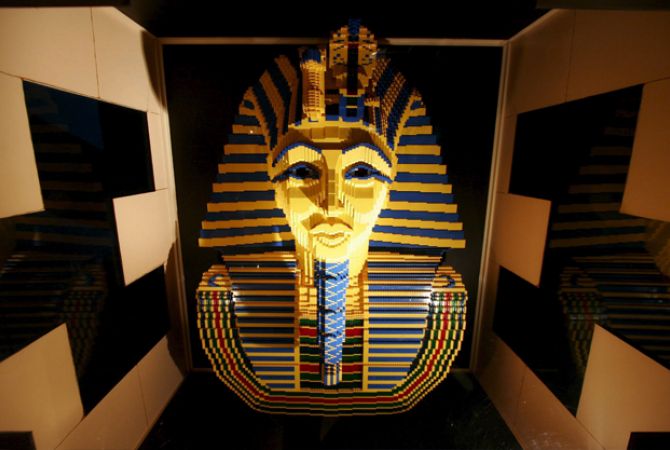 Реставрация погребальной маски фараона Тутанхамона начинается в Египте