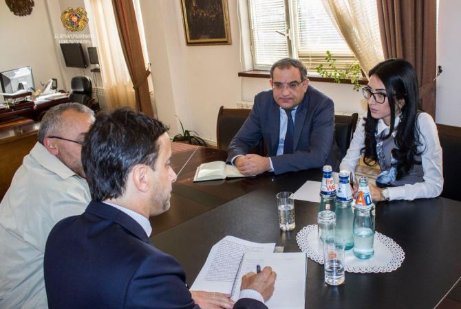 Arpine Hovhannisyan and Bradley Busetto discuss issues related to deepening cooperation