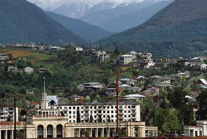  Власти Грузии готовы предоставить Абхазии особый статус 