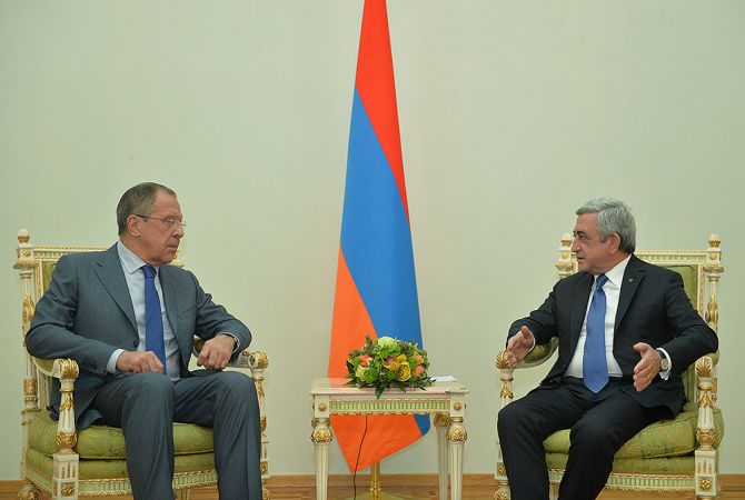 Президент Армении Серж Саргсян принял министра иностранных дел России Сергея 
Лаврова