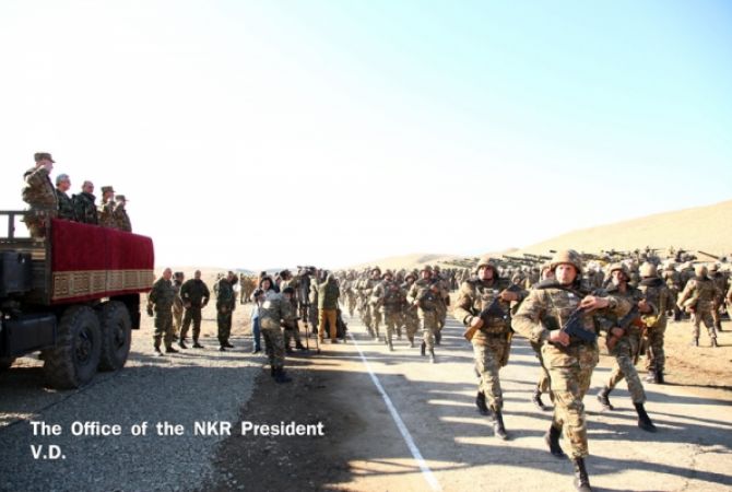 Президенты Армении и НКР посетили ряд подразделений, расположенных в юго-
восточной части НКР
