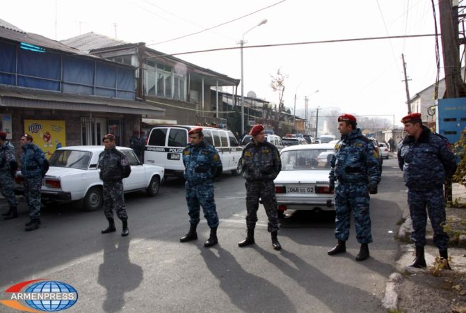  Զինված հանցավոր խմբավորման գործով ձերբակալված 12 անձանց տրամադրվել են հանրային 
պաշտպաններ