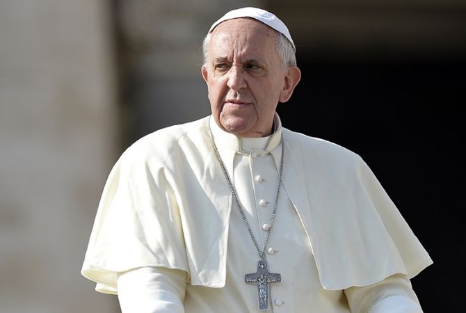 Папа Франциск посетил трущобы Найроби и раскритиковал богачей