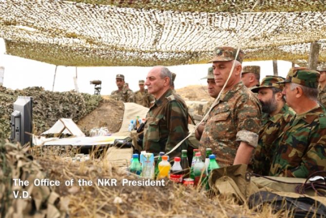 Президент НКР посетил ряд воинских частей Армии обороны