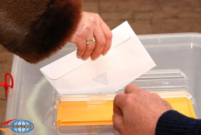 Процесс референдума будут контролировать более 3 тысяч местных и международных 
наблюдателей
