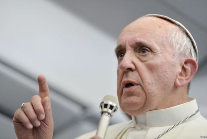 البابا يعرب عن أمله بزيارة أرمينيا خلال السنة القادمة