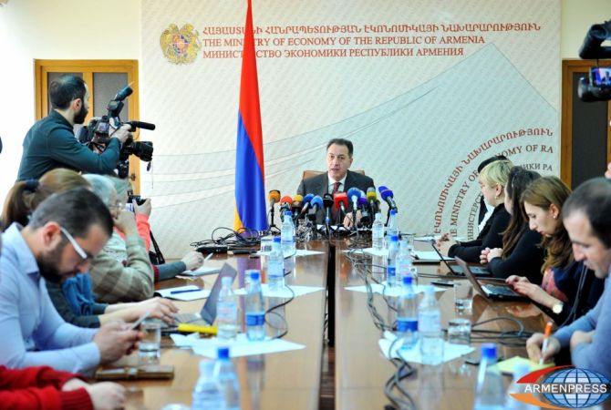  Министр экономики Армении дает оптичмистичный прогноз по экономическому 
развитию 