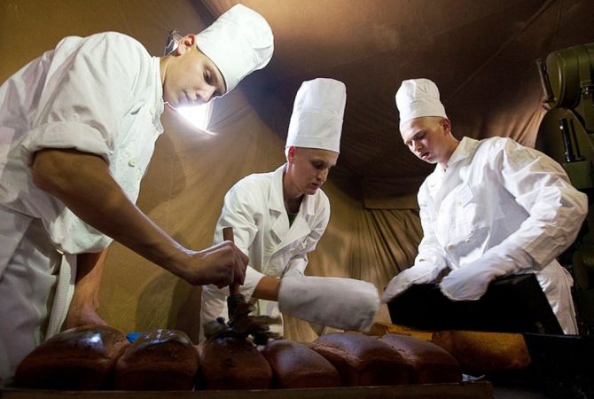  Военные пекари ЮВО в Армении выпекут хлеб по «высокогорнымե рецептам 