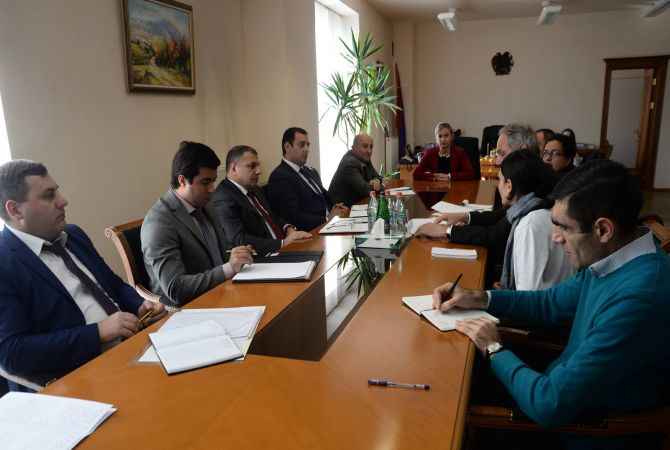  Представители МККК посетили осужденных в НКР азербайджанских диверсантов 
Дильхама Аскерова и Шахбаза Гулиева 