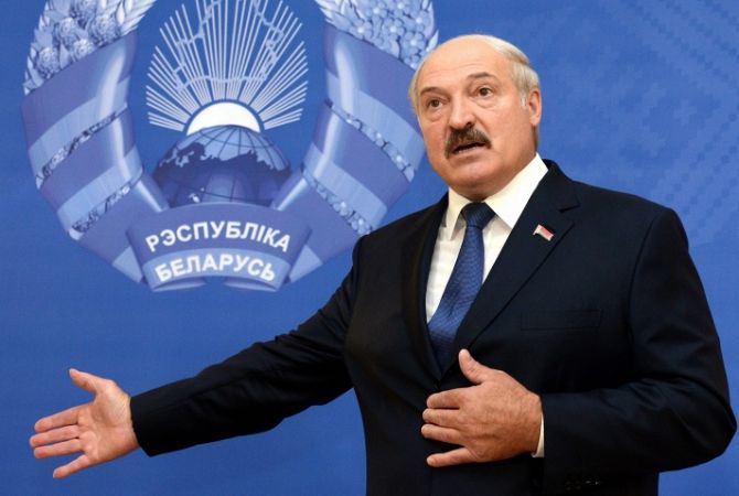Лукашенко заявил, что руководство России приняло решение о поддержке экономики 
Белоруссии