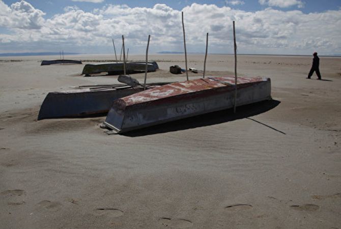 В Боливии полностью исчезло огромное озеро