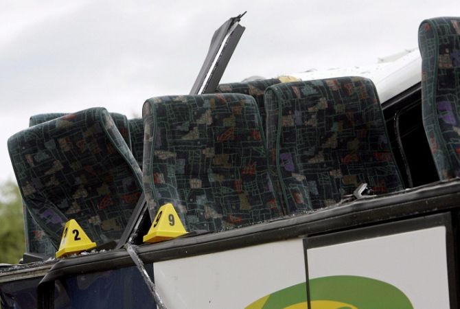 AFP: шестеро подростков погибли во Франции в результате ДТП со школьным автобусом