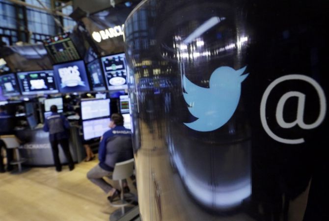 Показатель числа пользователей Twitter снизился впервые с 2013 года