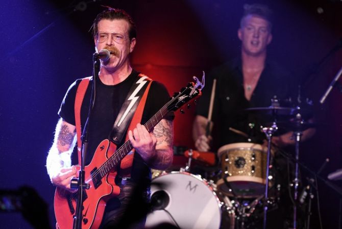 Группа Eagles of Death Metal даст первый концерт после теракта в парижском Bataclan