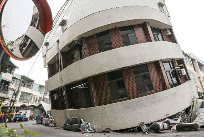 Власти Тайваня конфискуют активы фирмы-застройщика рухнувшего дома