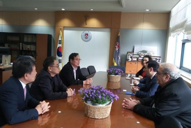 
Делегация НС Армении посетила Агентство международного сотрудничества Кореи и 
Университет Соганга
