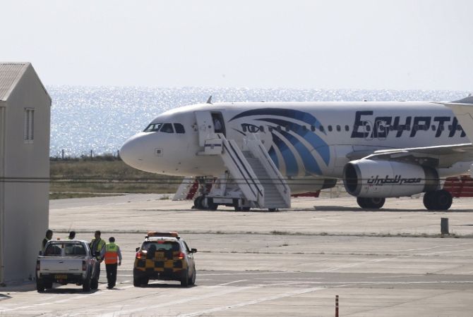  Угонщик египетского самолета страдает психическим расстройством 