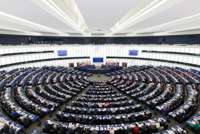 На пленарном заседании Европарламента обсудят вопрос НКР