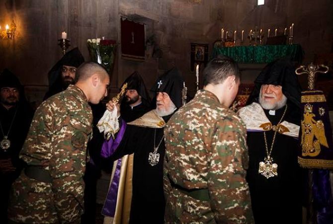 Catholicos of all Armenians Karekin II and Catholicos of Great House of Cilicia give Patriarchal 
blessings in Gandzasar