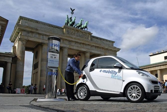  Германия запускает план по увеличению числа электромобилей 