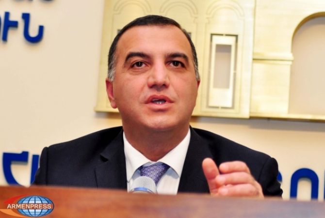  Правительство Армении обосновало, почему оно против повышения минимальной 
зарплаты 