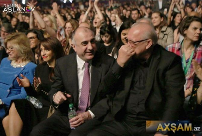 Азербайджан теряет военнослужащих, а Мамедьяров веселится на концерте Рамазотти