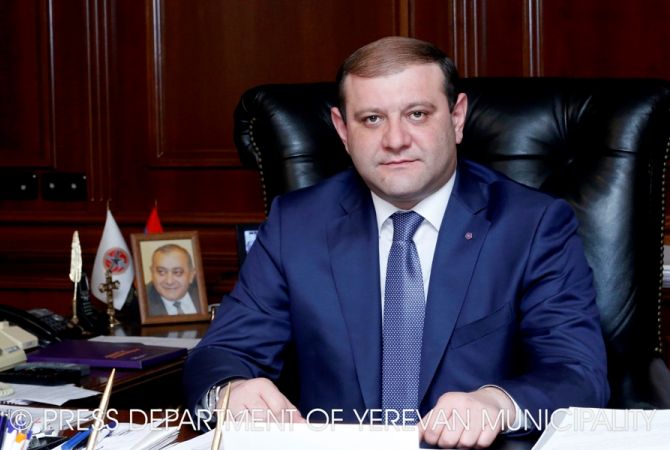 Пусть ваше беспристрастное перо и дальше будет служить заветным целям нашего 
народа: мэр Еревана поздравил журналистов