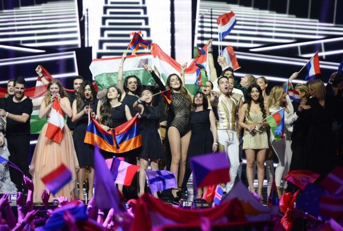  Финал Евровидения-2016 будет транслироваться на  официальном сайте конкурса  в 
YouTube 