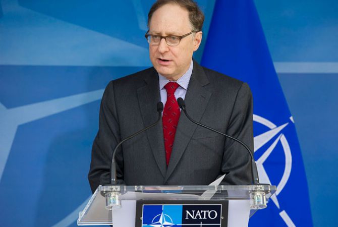  Вершбоу: НАТО не вступит в войну из-за Украины, но поможет ей защитить независимость 