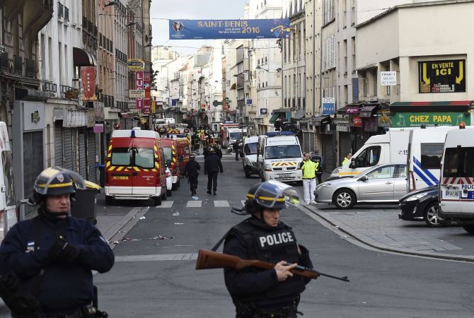 СМИ: парижские террористы планировали теракты в нескольких города Франции