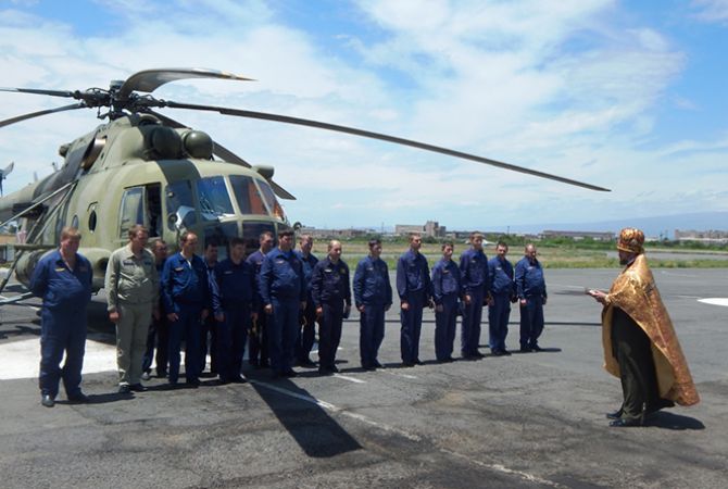 В Армении освящена вертолетная эскадрилья российской авиабазы ЮВО