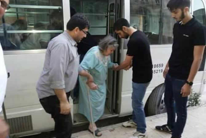 Жителей армянского дома  престарелых в Алеппо перевозят уже третий  раз