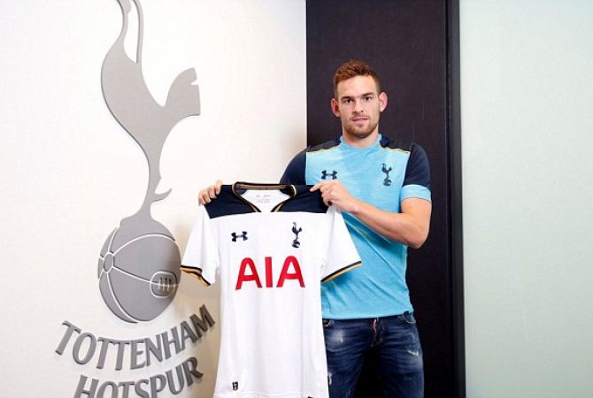 Tottenham sign Vincent Janssen 