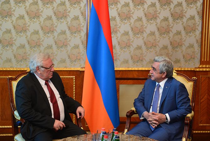 Президент Серж Саргсян приветствует заметную активность в политическом диалоге 
между Арменией и Болгарией