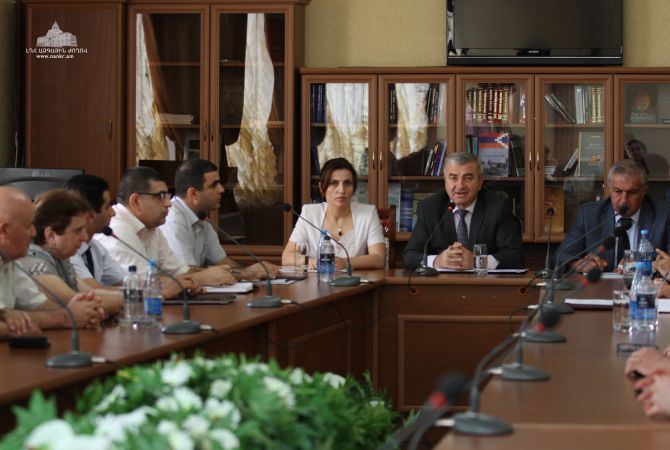 ԼՂՀ-ում Սահմանադրական բարեփոխումների հայեցակարգը քննարկվել է դատական համակարգի ներկայացուցիչների հետ