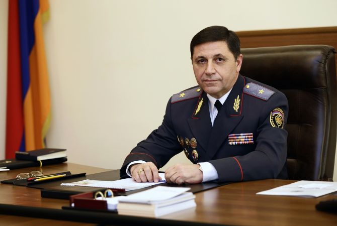 Задержанный в качестве заложника на территории захваченного полка ППС 
замначальника полиции принимал участие в заседании правительства Армении